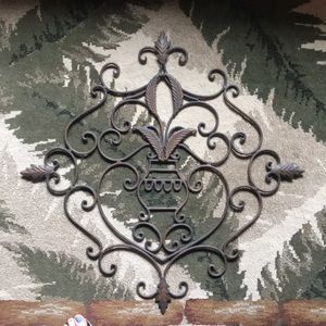 Rod iron wall decor